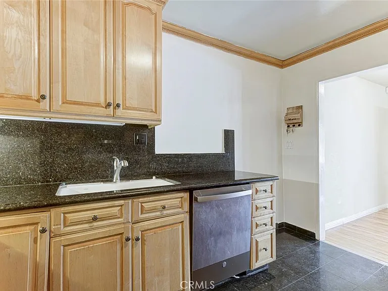 6149 Case Ave — Photo 24