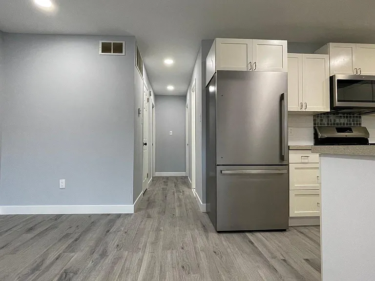 9144 Ellie Dr #B — Photo 14