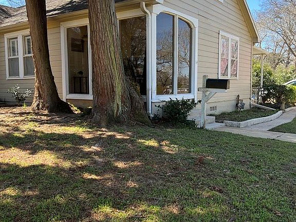4th image of 714 Gay Ave