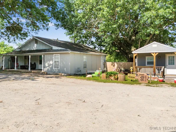 3218 S 113th West Ave, Sand Springs, OK 74063