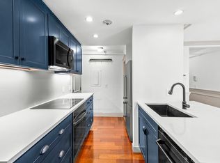 281 Benefit St APT D, Providence, RI 02903