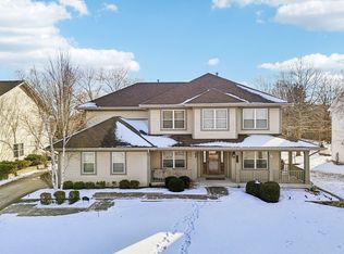 8017 Insignia Ct, Long Grove, IL 60047