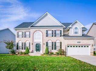 14010 Lake Meadows Dr, Bowie, MD