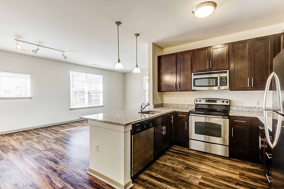 5 Woodview Way 1A34, Hopkinton, MA 01748 Zillow