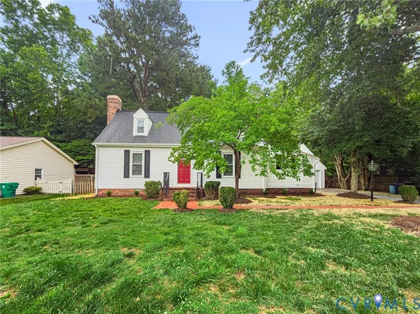 422 Nottingham Dr, Colonial Heights, VA 23834