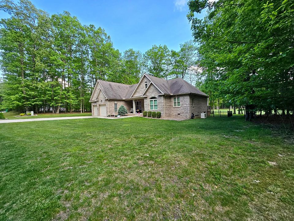 1st image of 117 Saint Andrew Ln