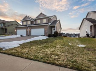 1463 Palisades Dr, Coralville, IA 52241