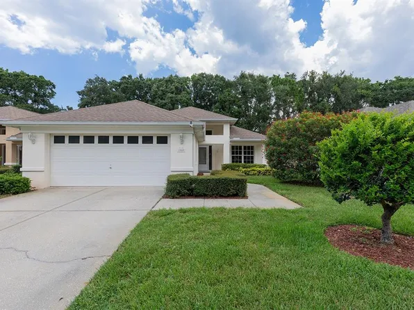 1049 Trafalgar Dr, New Port Richey, FL 34655