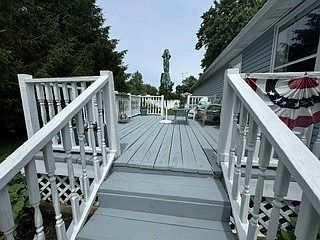 5th image of 3029 Garland St