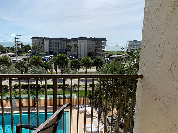 4th image of 4105 Ocean Beach Blvd APT 423