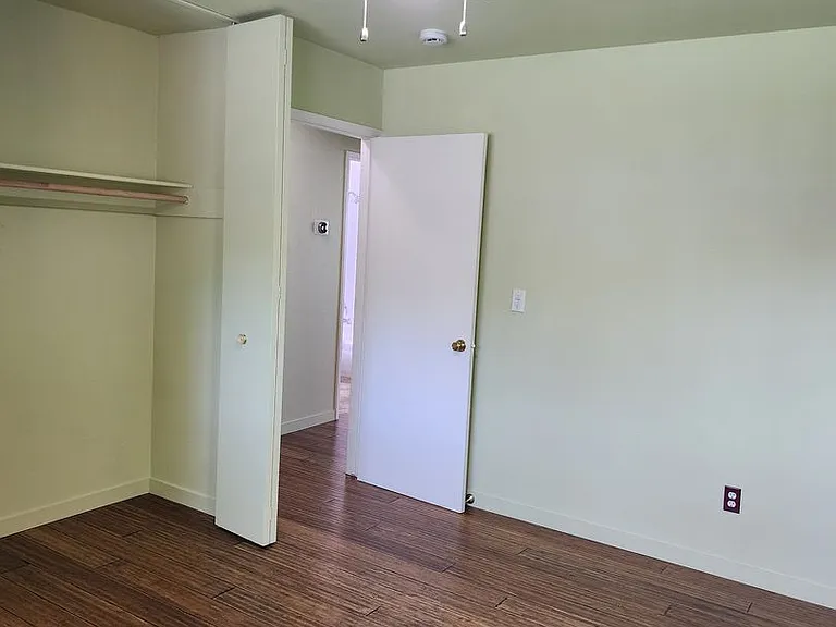 1712 Applegate Dr — Photo 26