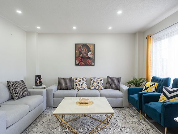 3rd image of 2871 Darien Rd #7