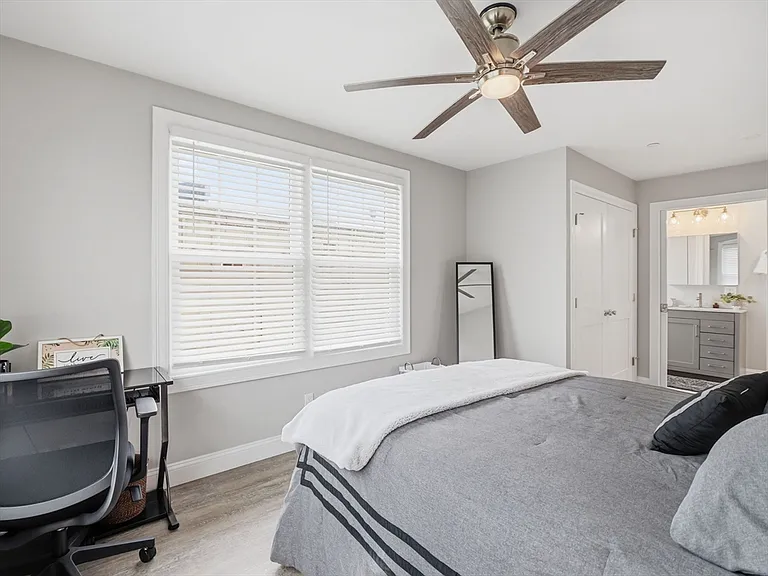 149 Pleasant St #2 — Photo 23