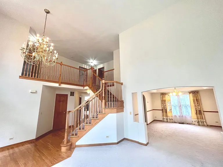 780 Sigmund Rd — Photo 3