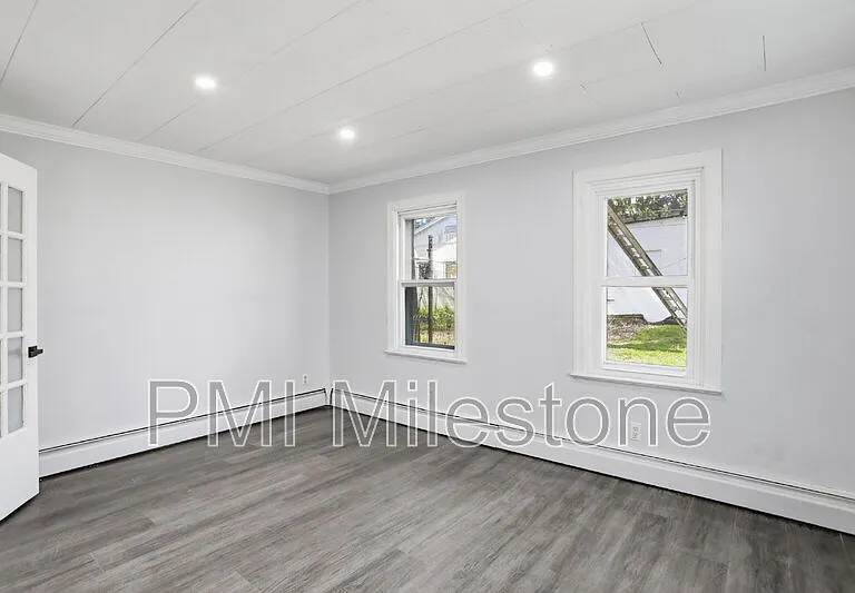 805 Mulberry Ave — Photo 15