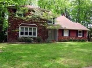 512 Freedom Dr, Yardley, PA 19067