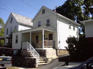 37 Orchard St, Bloomingdale, NJ 07403
