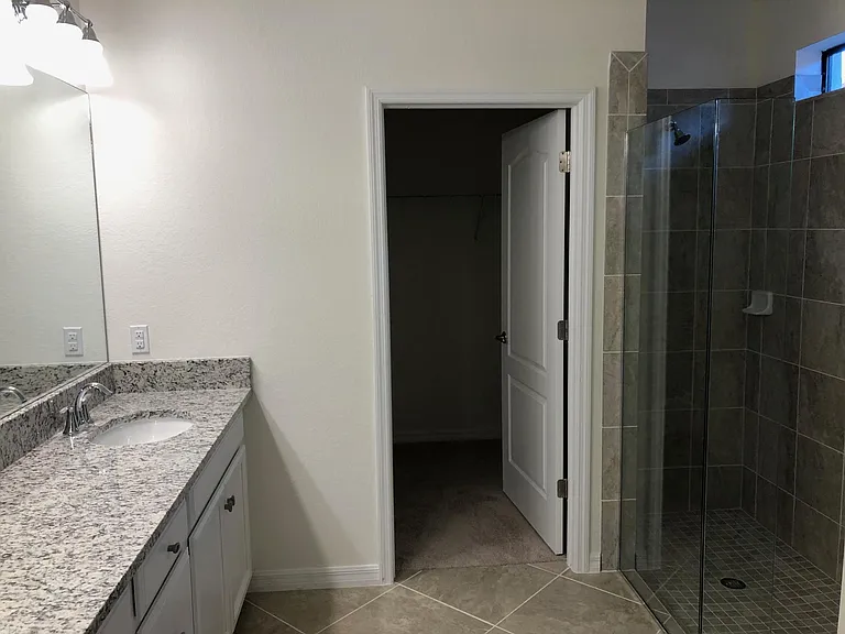 1591 Santiago Cir — Photo 10