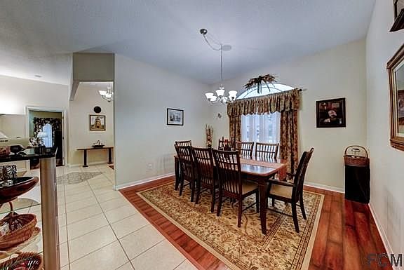 4th image of 30 Lewis Dr