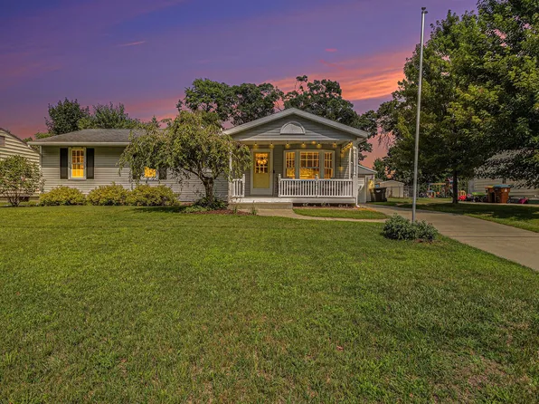 4566 Pemberley Ave NW, Comstock Park, MI 49321