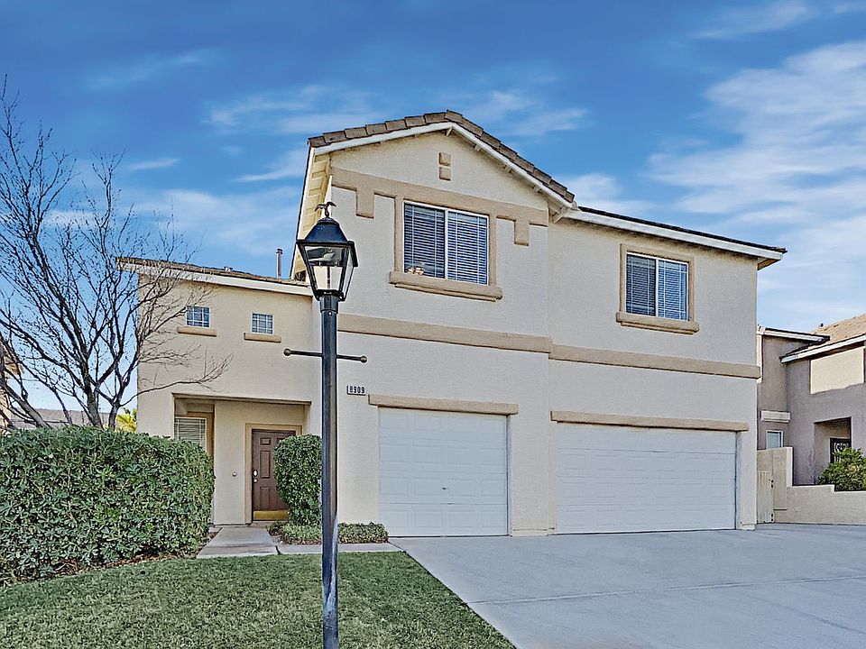 1st image of 8909 Wolf Dancer Ave