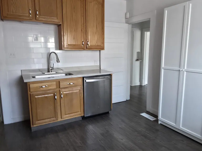 163 W 400th St S — Photo 15