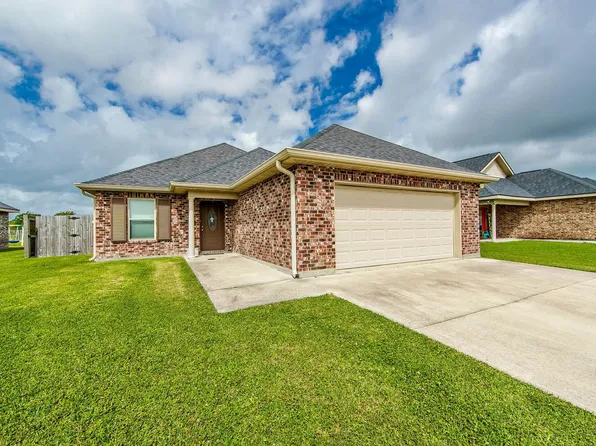 150 Darwen Dr, Raceland, LA 70394