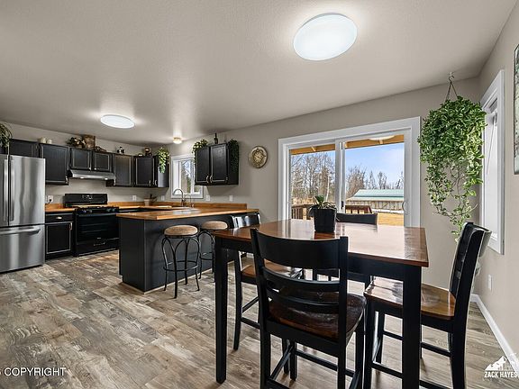 4th image of 4675 N McKean Dr
