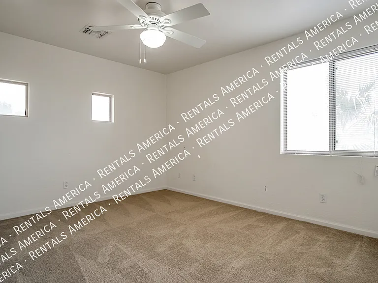 2631 S Leonard Pl — Photo 18