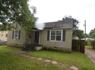 611 W Monroe Ave, Greenwood, MS 38930