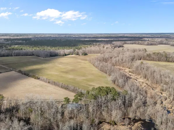 1723 Spring Garden Road, New Bern, NC 28562