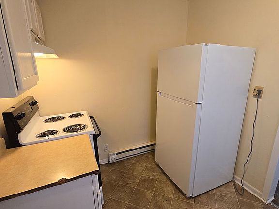 3rd image of 2302 Auburn St APT 5