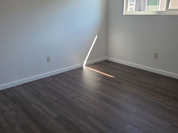 5th image of 5930 San Diego St #5936