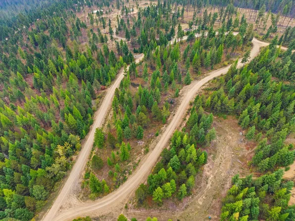 8 Panoramic View Dr, Libby, MT 59923