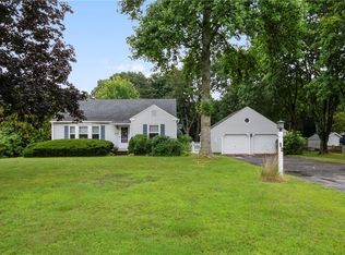24 Langworthy Rd, Westerly, RI 02891