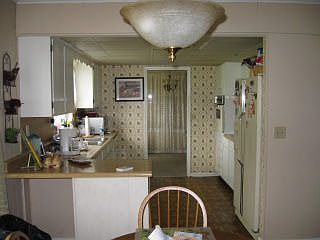 3rd image of 2698 NE 54th Trl