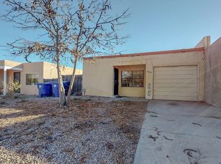 6038 Staubach Ave NW, Albuquerque, NM 87120
