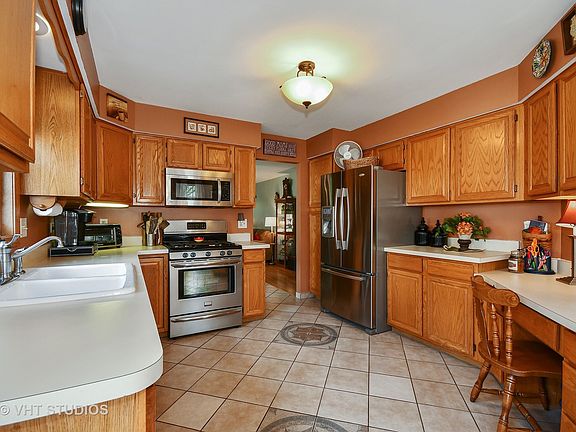 5th image of 552 Bradbury Ln Unit 552