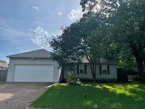 71 Greenway Dr Photo 1