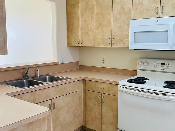 2nd image of 1126 SW 47th Ter APT 203