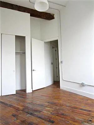 Rented by DSA Realty | media 36