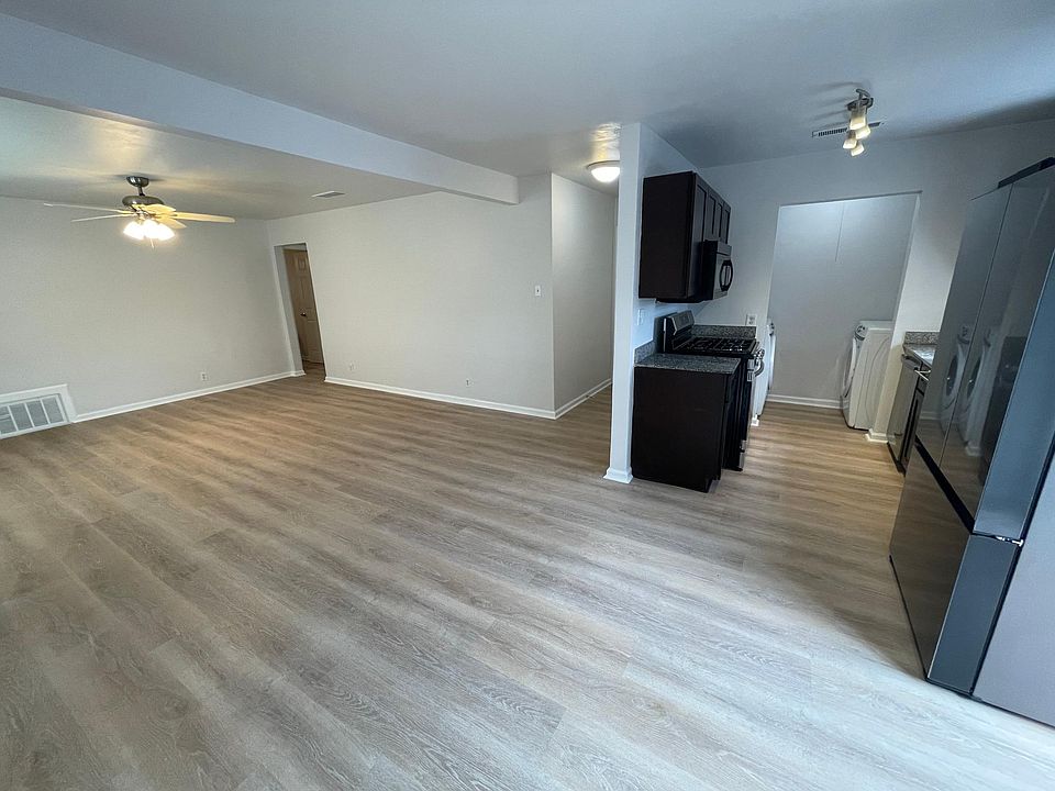 1st image of 7201 Grand Canyon Dr #A