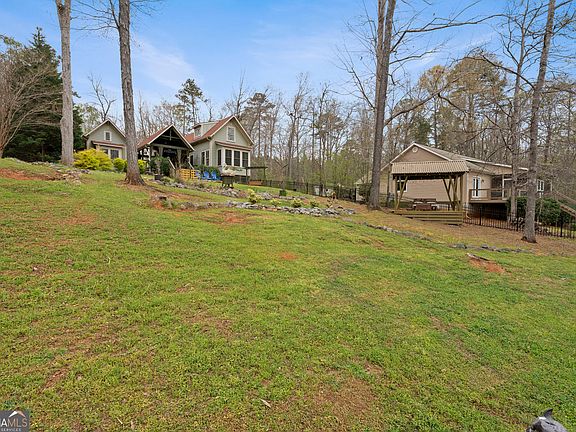 5th image of 243 Bluegill Rd