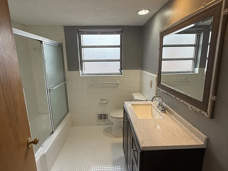 1111 Elm Park Dr — Photo 42