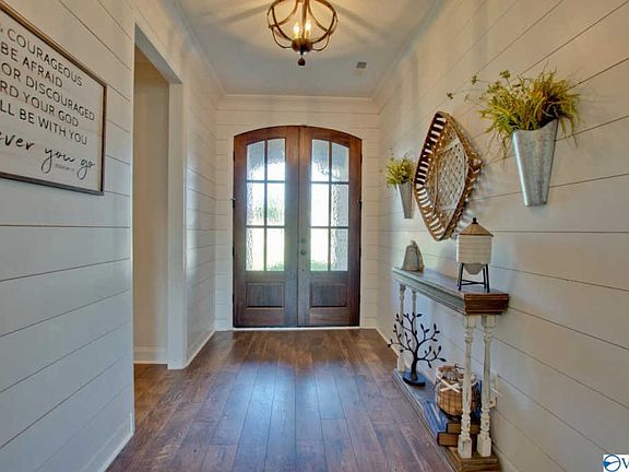 5th image of 7525 Hadleigh Crest Dr SE