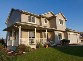 2302 Sandside Ct, Onalaska, WI 54650