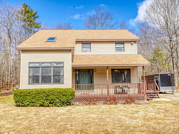 2nd image of 214 Windsor Road