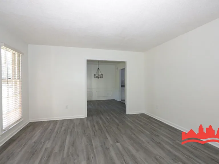8241 Misty Meadows Ln — Photo 3