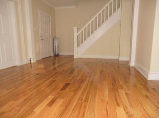 241 W 3rd Ave, Roselle, NJ 07203