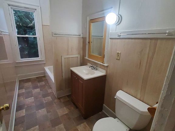 5th image of 520-522 N 34th St #520A